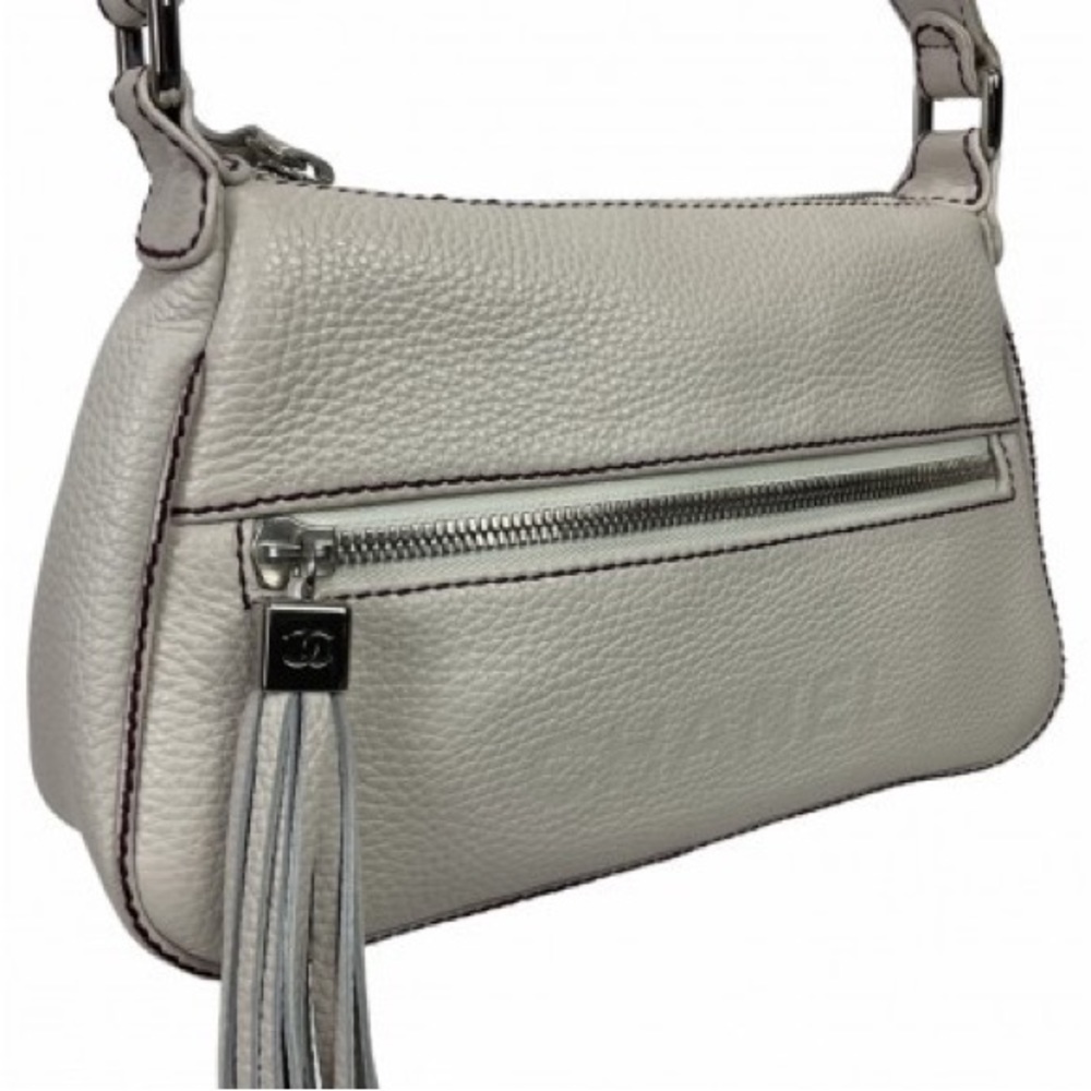 EUC! Authentic vintage Chanel embossed pebble leather bag - Picture 12 of 16